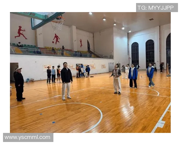 山西大学与太原理工篮球赛激战正酣校园青春碰撞精彩瞬间